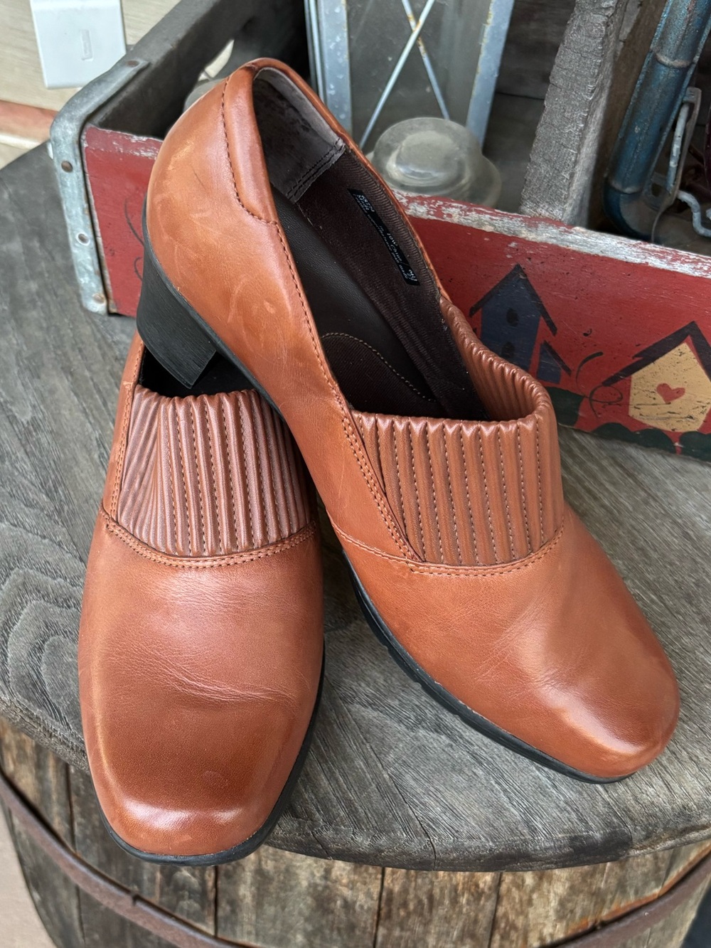 Clark’s Bendables Brown Leather Cuban Heel Loafers